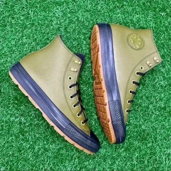 Converse All Star Chuck Taylor Ctas Winter Hi - Picture 2 of 7